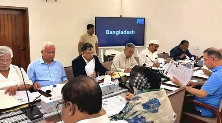 শীর্ষ নেতাদের নিয়ে স্থায়ী কমিটির বৈঠকে বসলেন প্রধানমন্ত্রী